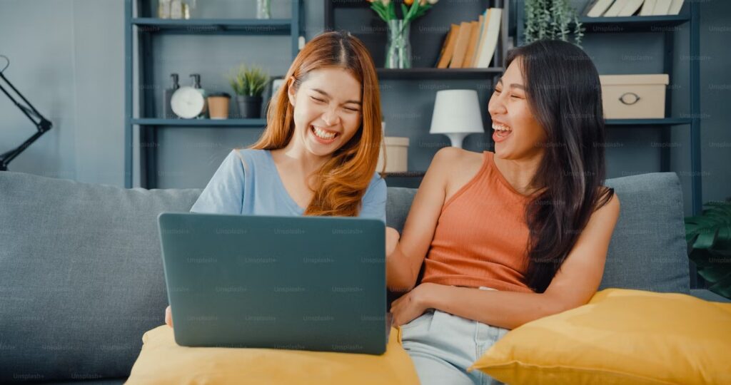 Streaming Platform for Relationship Psychology and Attachment Theory Insights